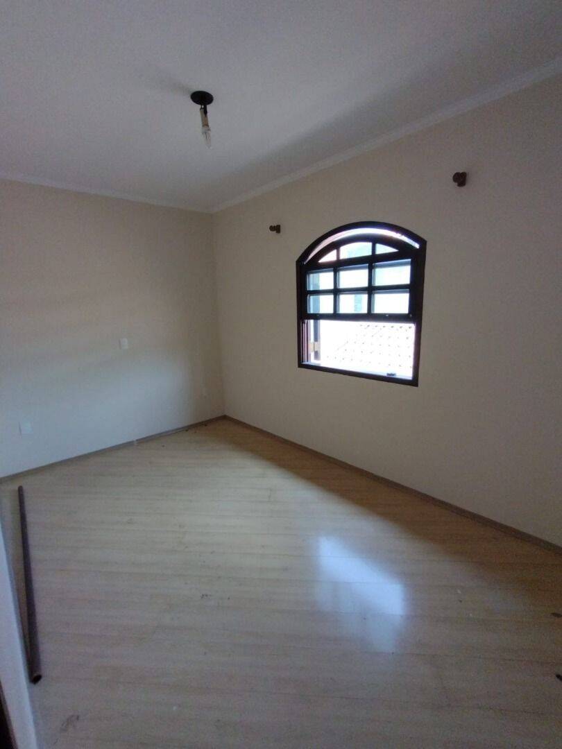 Sobrado, 3 quartos, 200 m² - Foto 13