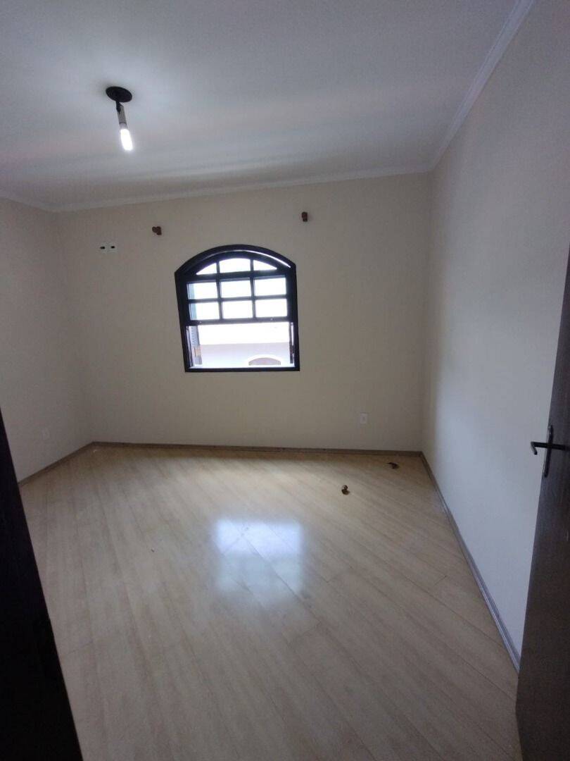 Sobrado, 3 quartos, 200 m² - Foto 27
