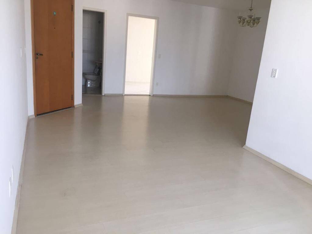 Apartamento, 3 quartos, 143 m² - Foto 2
