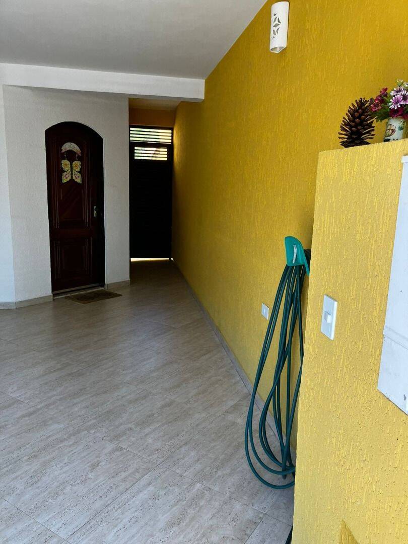 Sobrado, 3 quartos, 230 m² - Foto 4