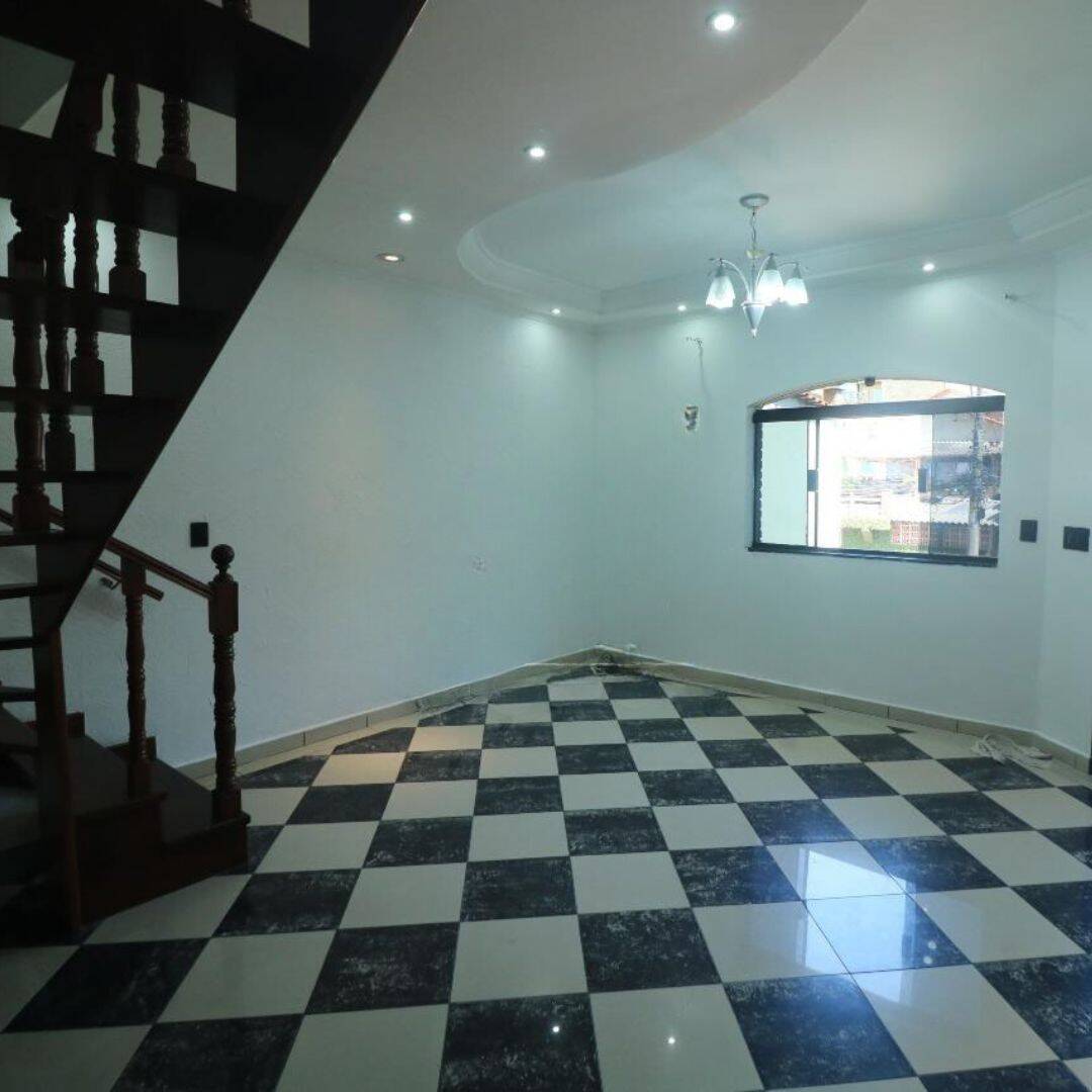 Sobrado, 3 quartos, 286 m² - Foto 4