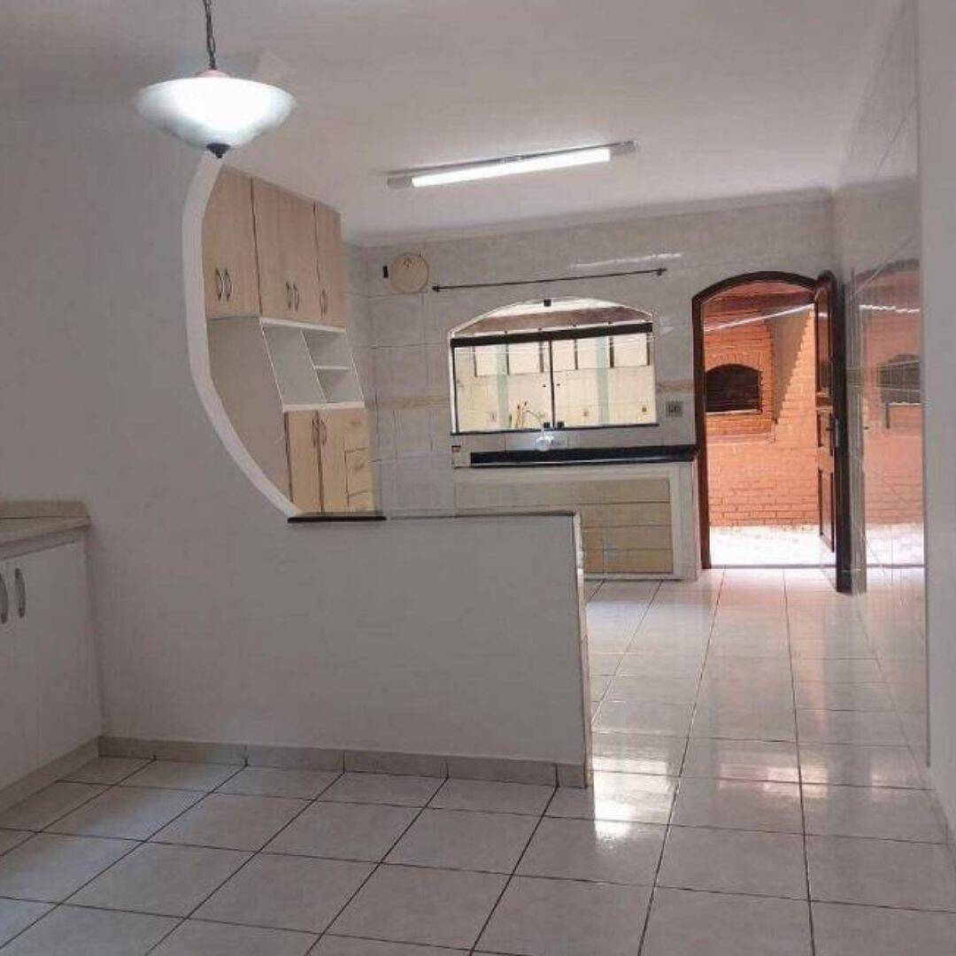Sobrado, 3 quartos, 190 m² - Foto 2