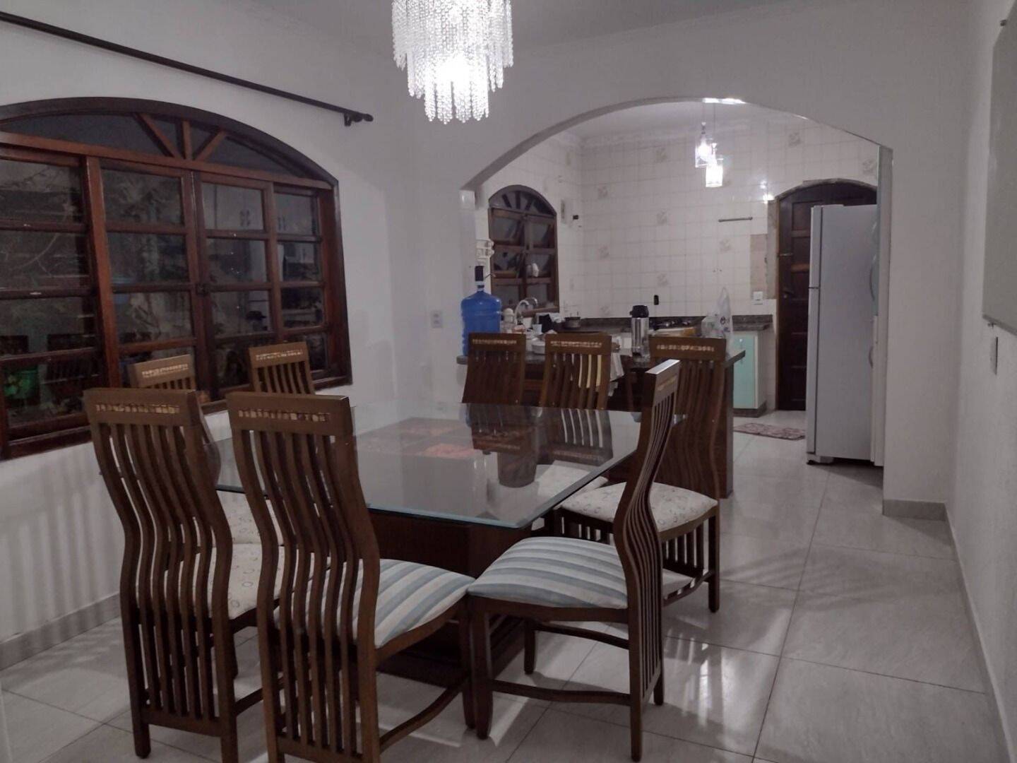 Sobrado, 3 quartos, 290 m² - Foto 1