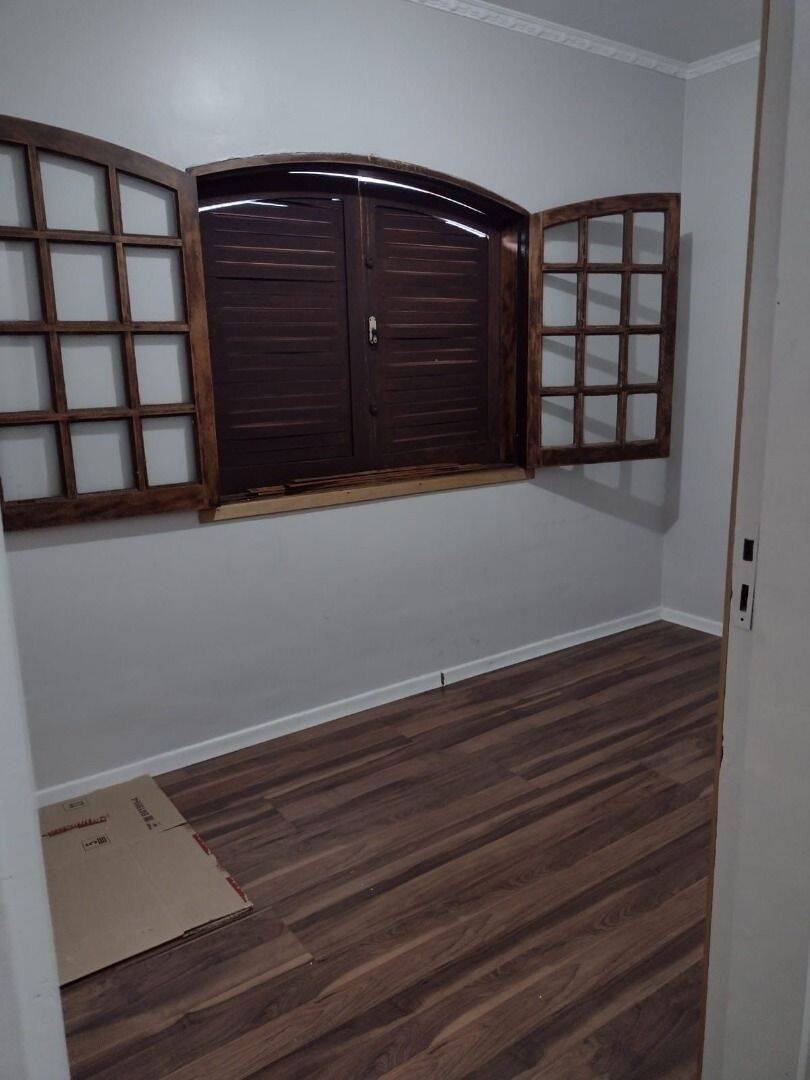 Sobrado, 3 quartos, 290 m² - Foto 3