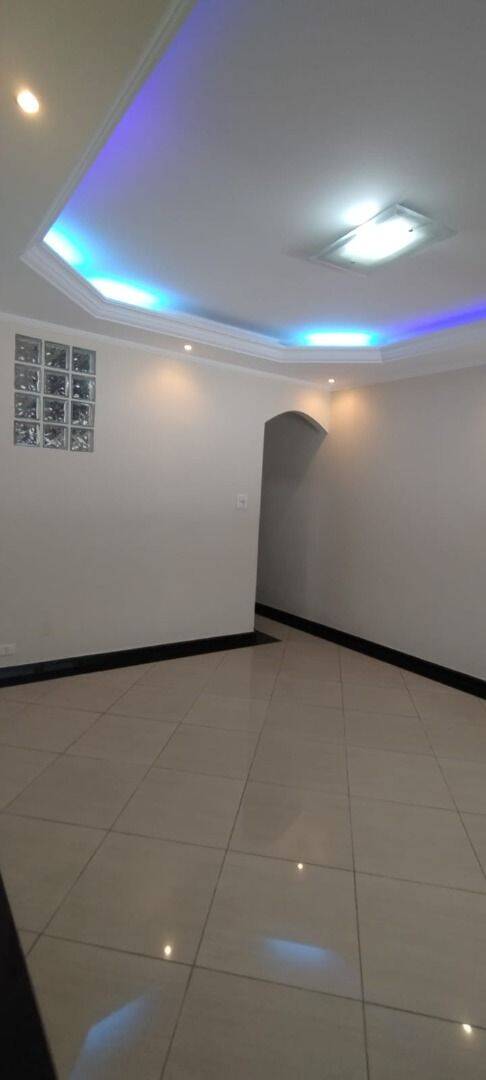 Sobrado, 3 quartos, 182 m² - Foto 3