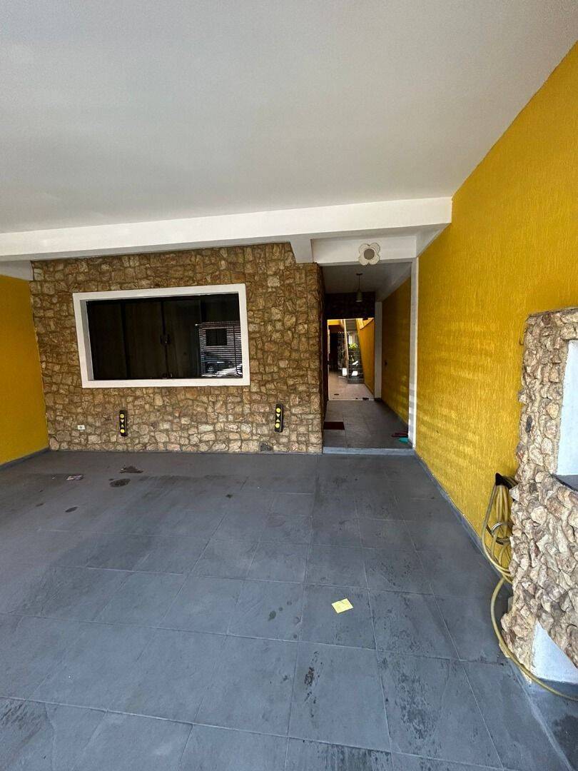 Sobrado, 3 quartos, 225 m² - Foto 3