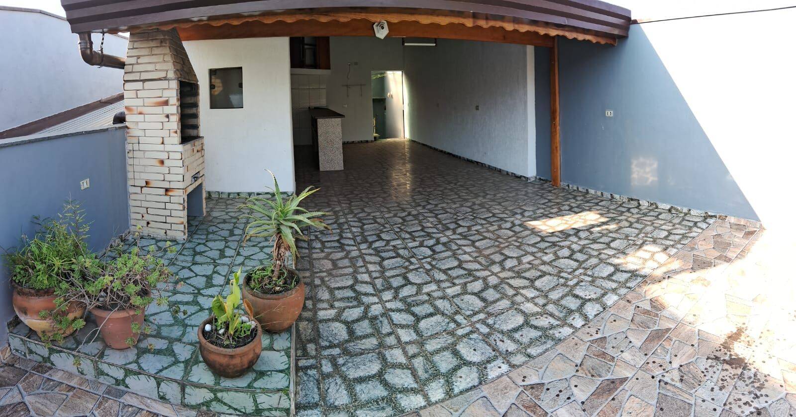 Sobrado, 3 quartos, 301 m² - Foto 1