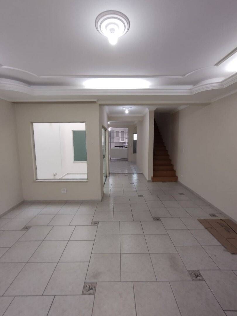 Sobrado, 3 quartos, 225 m² - Foto 3
