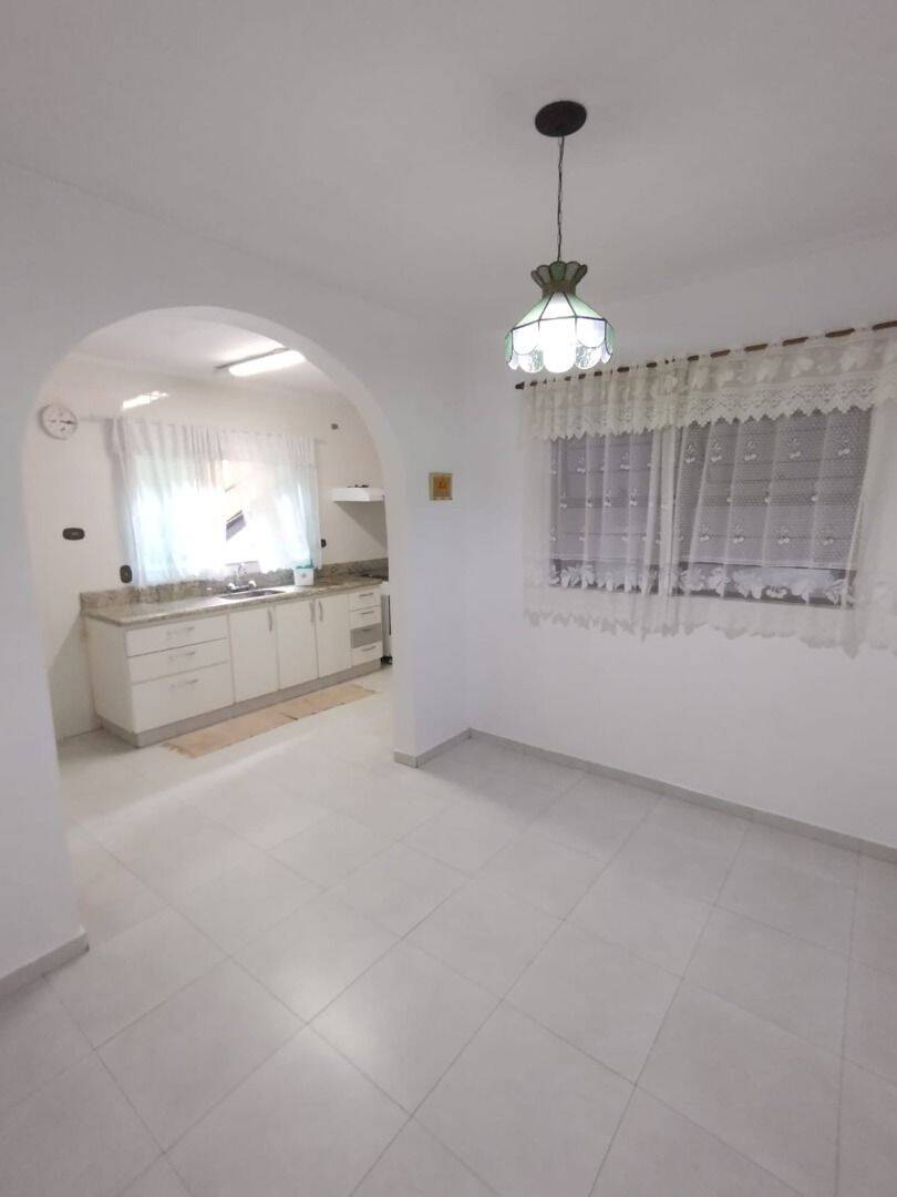 Casa, 3 quartos, 290 m² - Foto 3