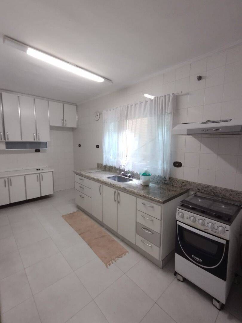 Casa, 3 quartos, 290 m² - Foto 4