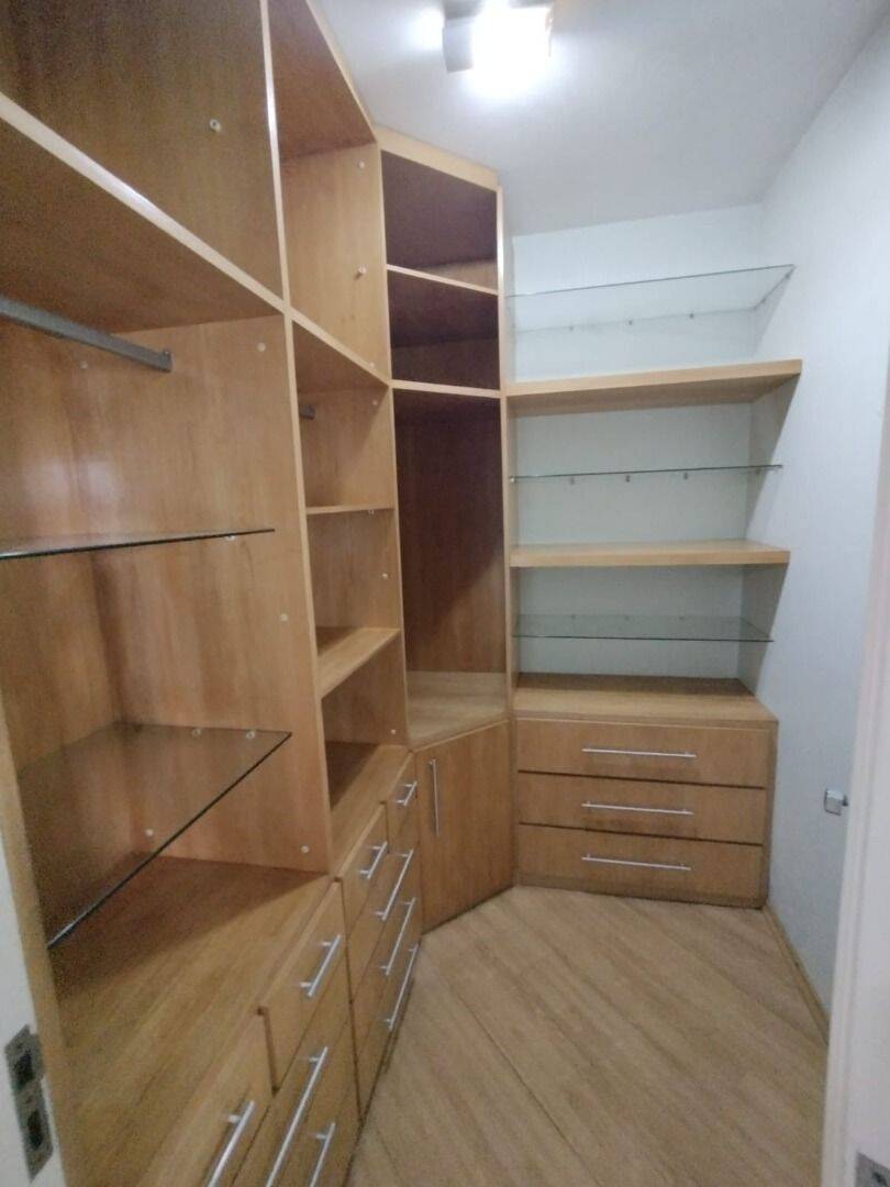 Casa, 3 quartos, 290 m² - Foto 12