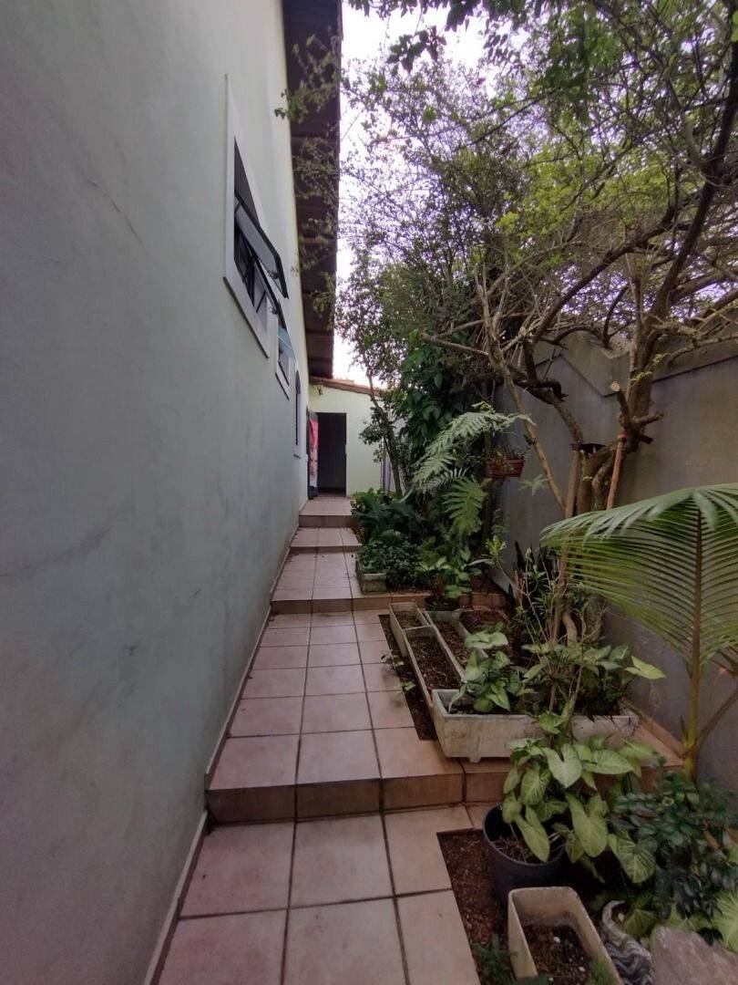 Casa, 3 quartos, 290 m² - Foto 23