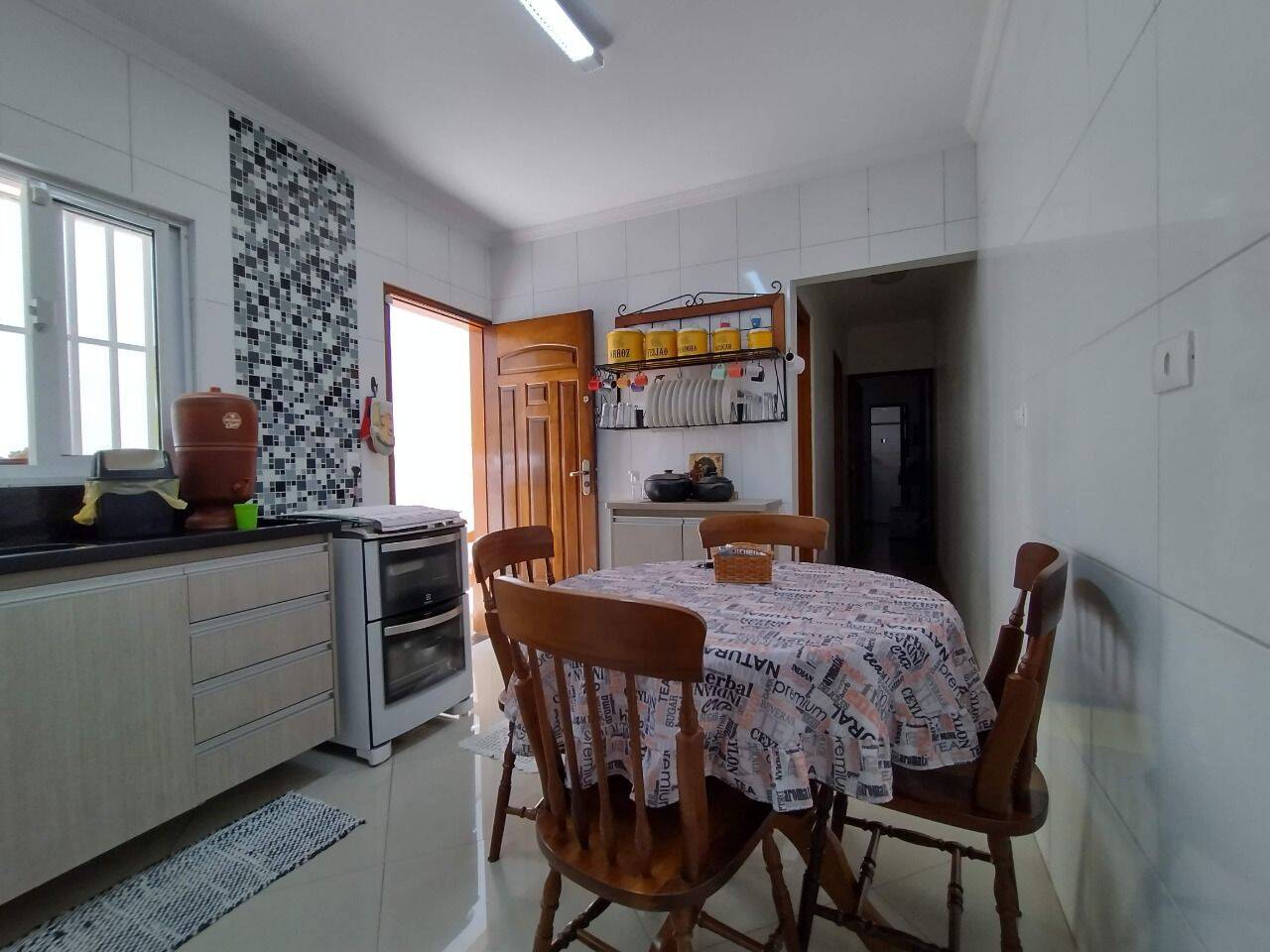 Casa, 2 quartos, 95 m² - Foto 4