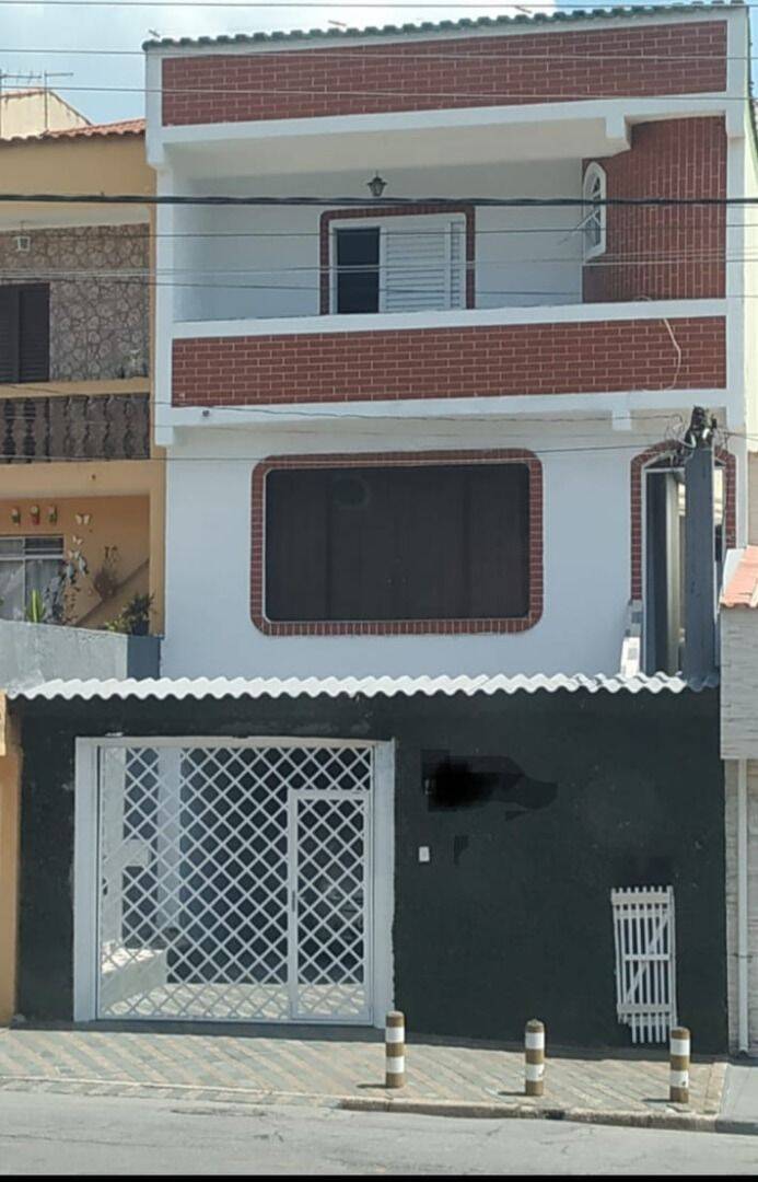 Sobrado, 3 quartos, 238 m² - Foto 1