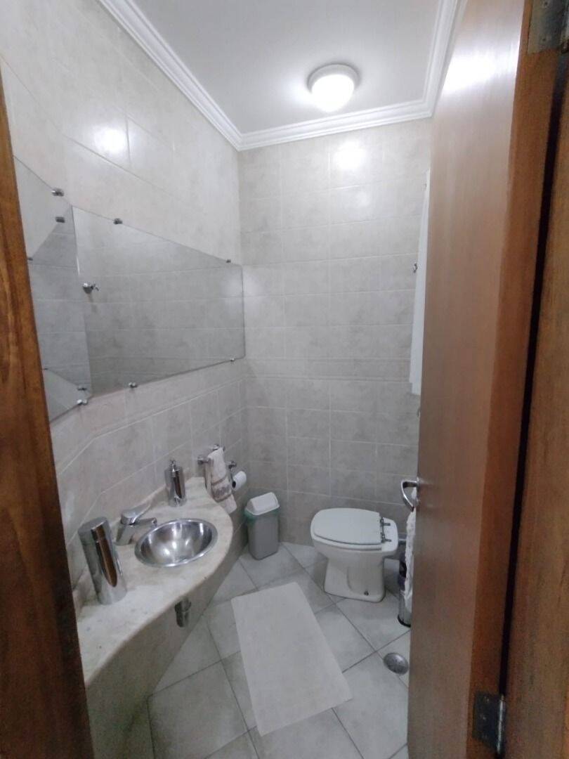 Sobrado, 3 quartos, 214 m² - Foto 8