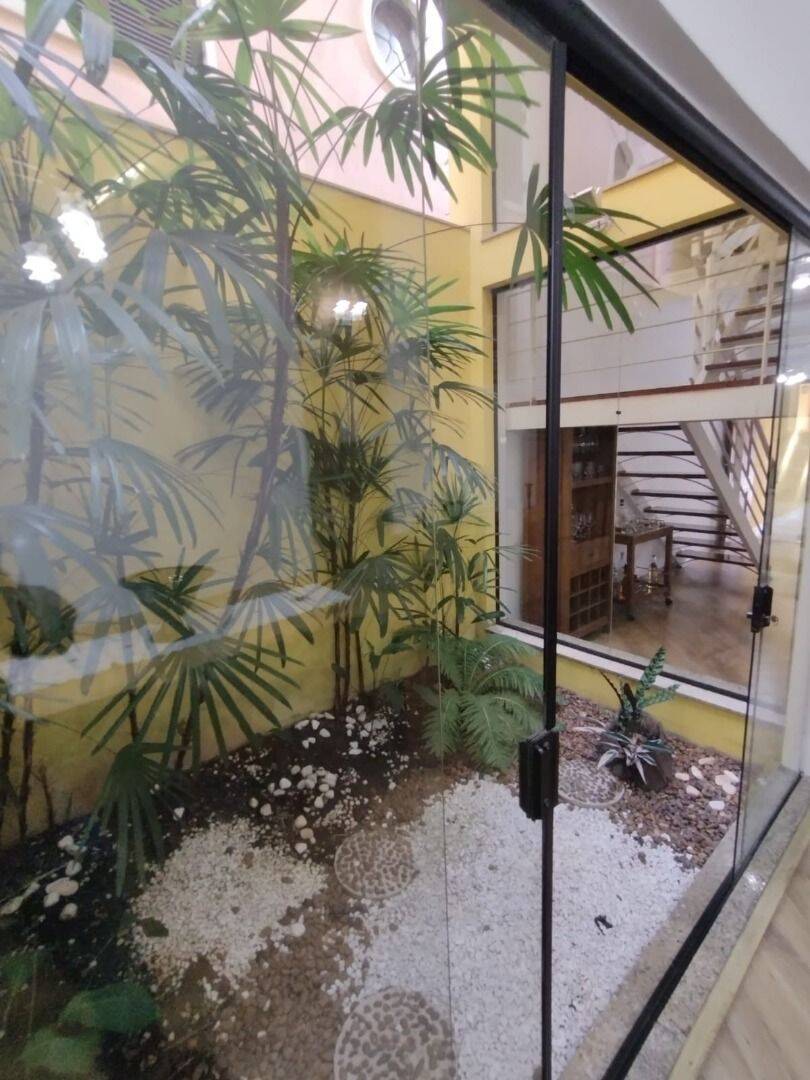 Sobrado, 3 quartos, 214 m² - Foto 10