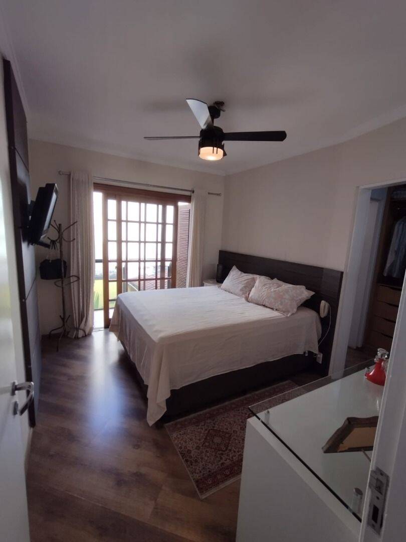 Sobrado, 3 quartos, 214 m² - Foto 13