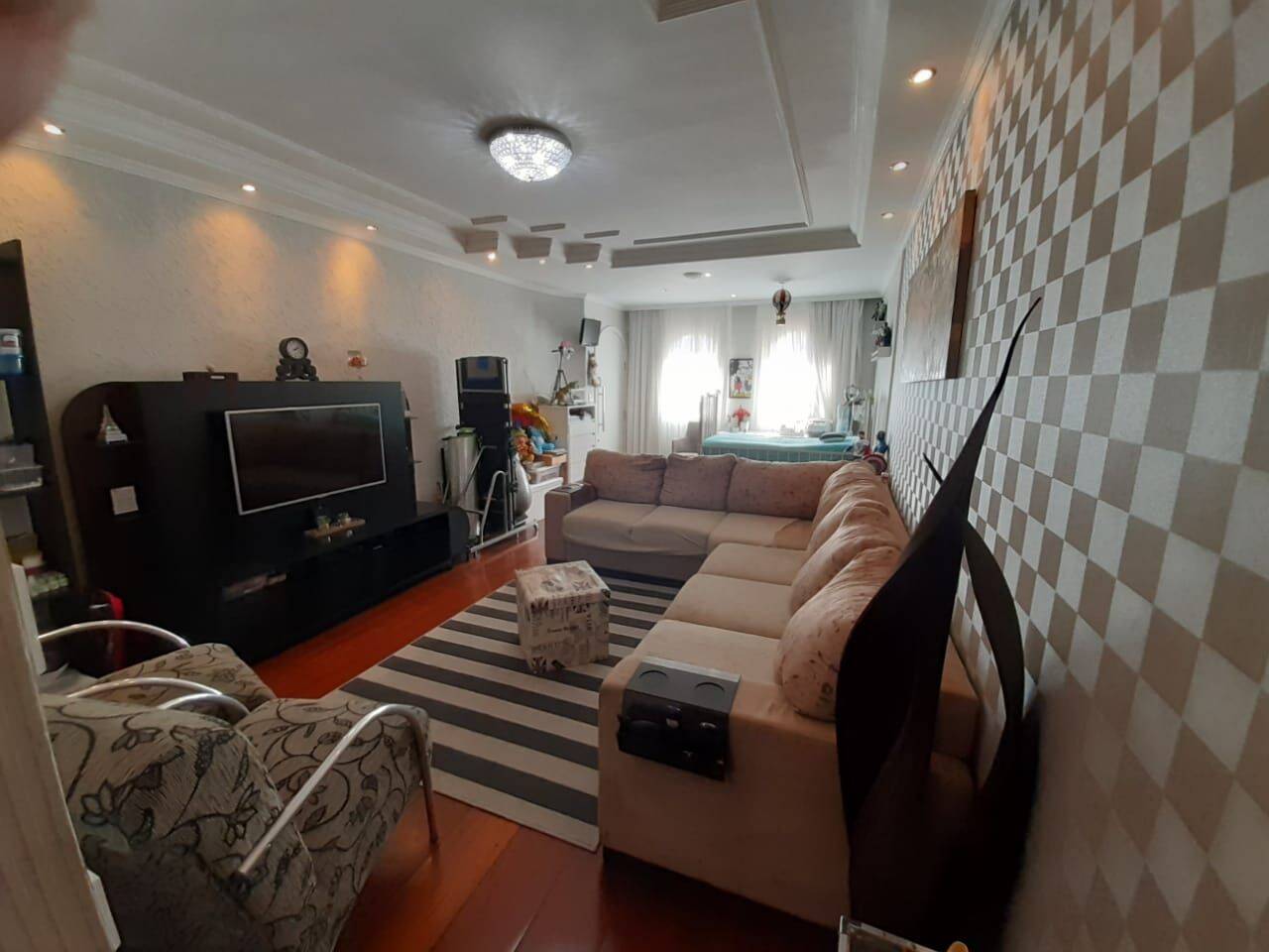 Sobrado, 3 quartos, 270 m² - Foto 2