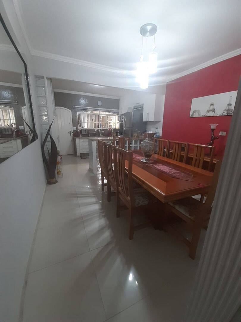 Sobrado, 3 quartos, 270 m² - Foto 10