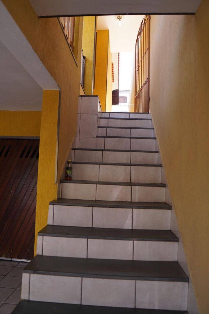 Sobrado, 3 quartos, 194 m² - Foto 3