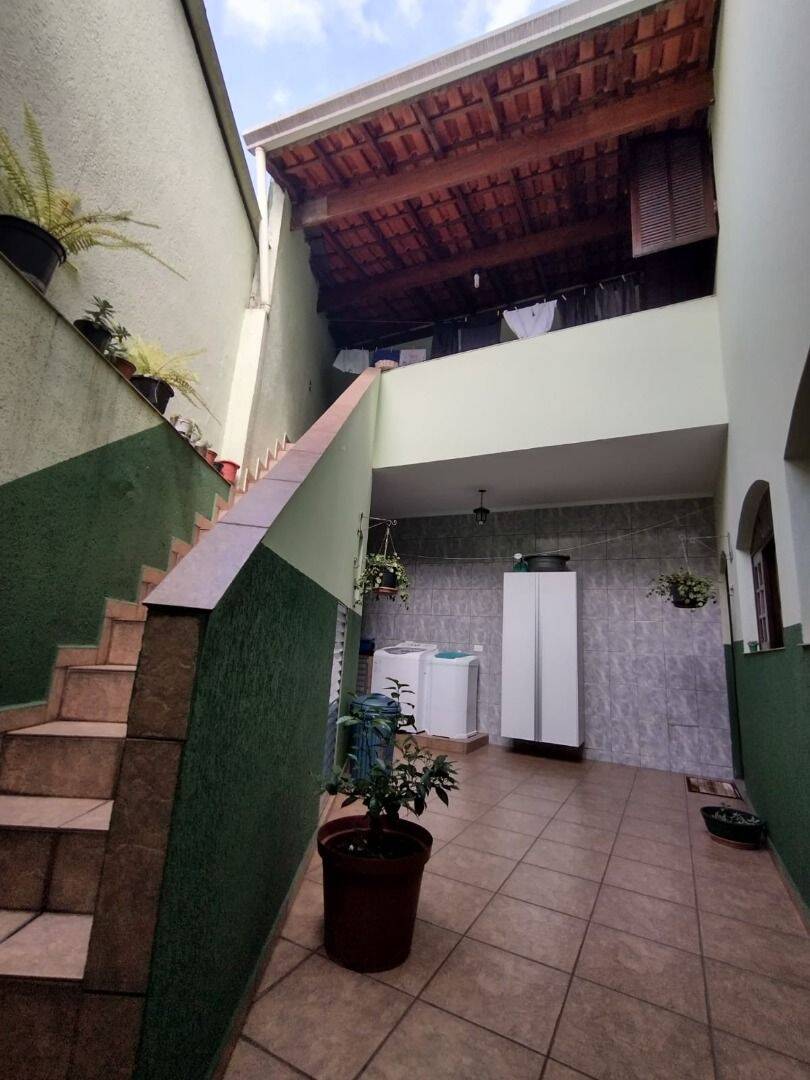 Sobrado, 3 quartos, 209 m² - Foto 8