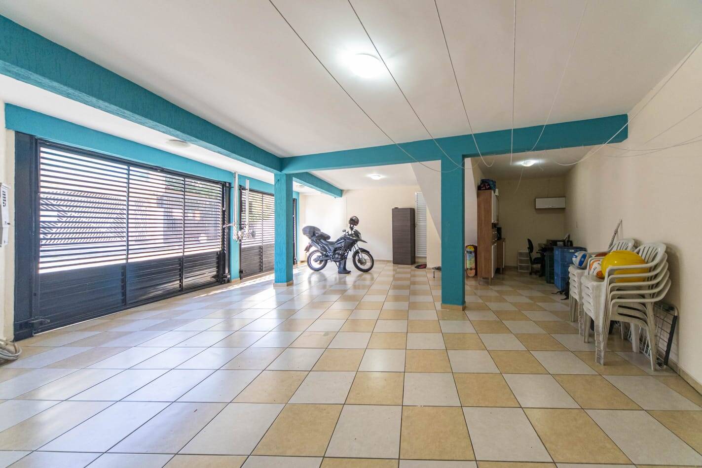 Casa, 3 quartos, 168 m² - Foto 2