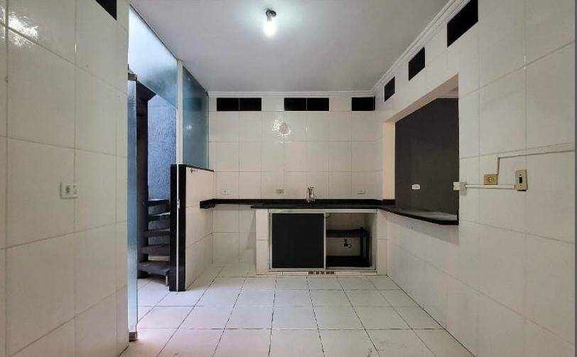 Casa, 3 quartos, 220 m² - Foto 28
