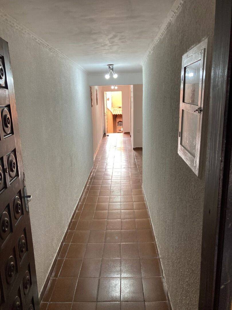 Casa, 4 quartos, 211 m² - Foto 4