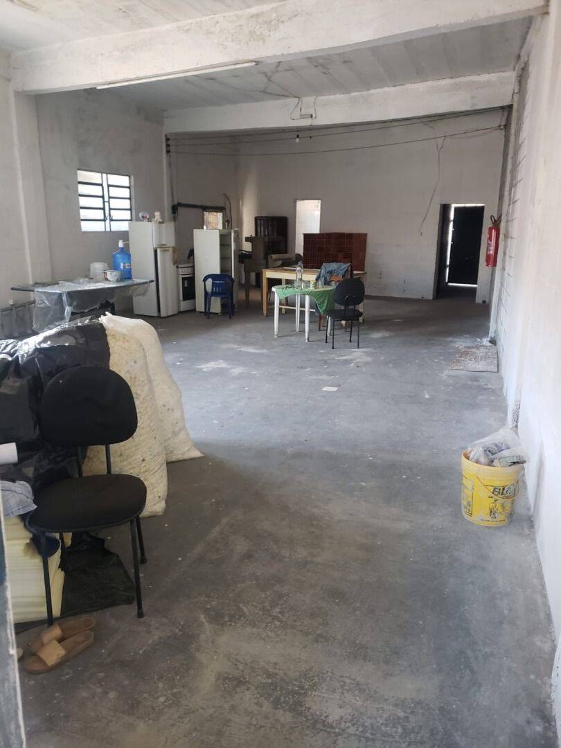 Loja-Salão, 150 m² - Foto 1