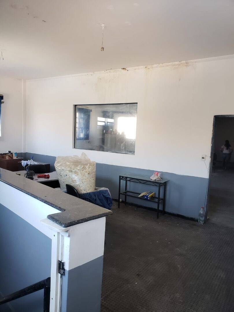 Loja-Salão, 150 m² - Foto 2