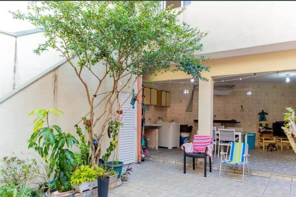 Sobrado, 4 quartos, 256 m² - Foto 19