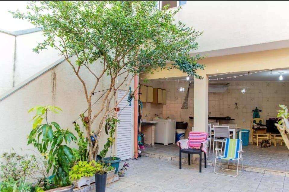 Sobrado, 4 quartos, 256 m² - Foto 23