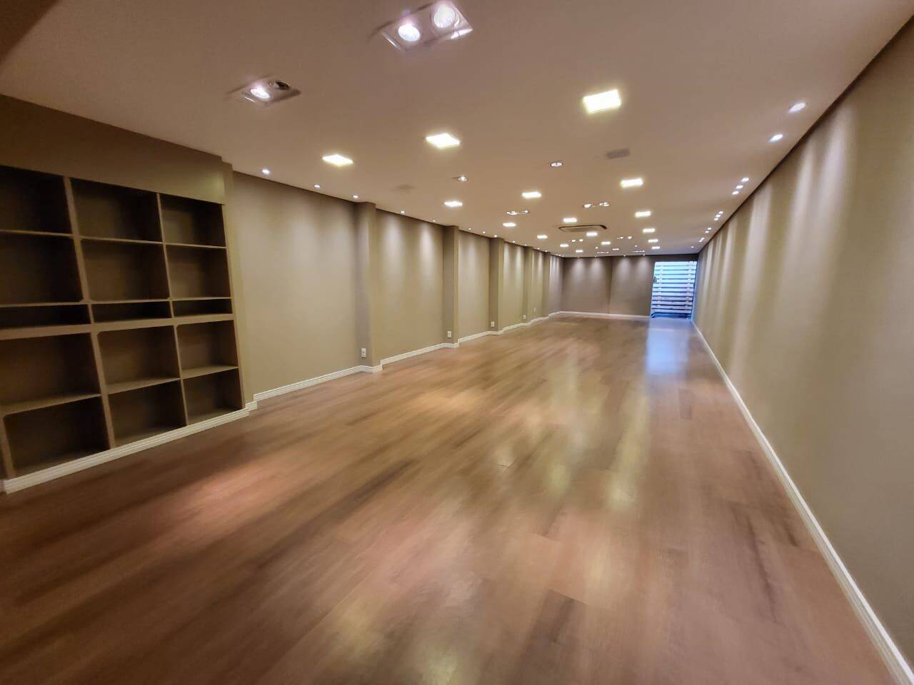 Loja-Salão, 192 m² - Foto 2