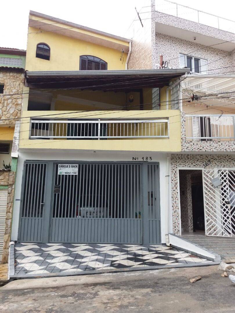 Sobrado, 4 quartos, 240 m² - Foto 1