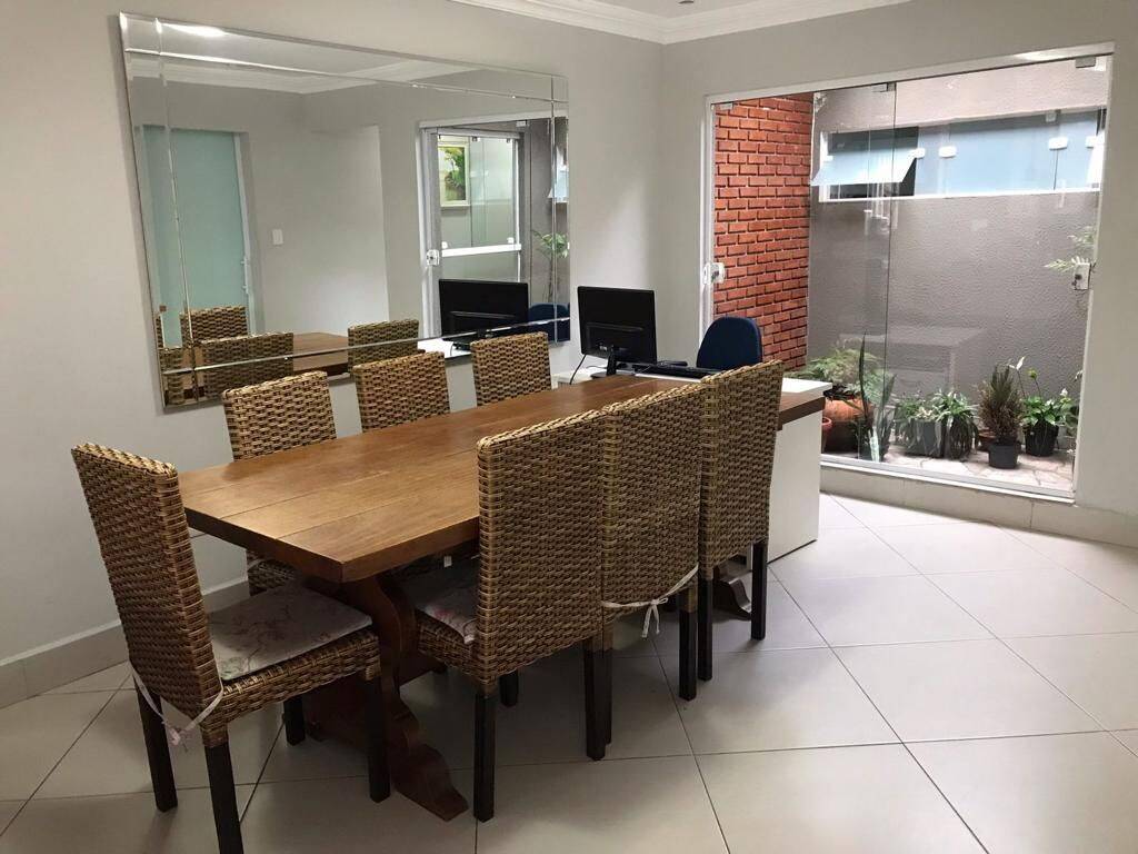 Casa, 3 quartos, 269 m² - Foto 13