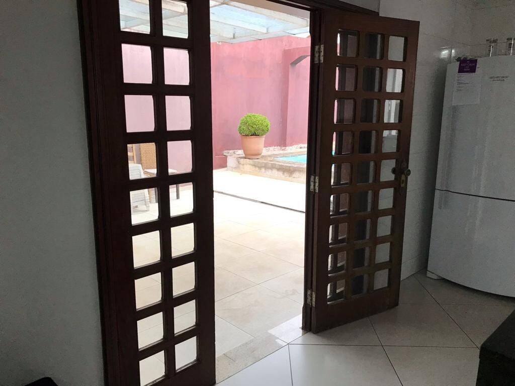 Casa, 3 quartos, 269 m² - Foto 20