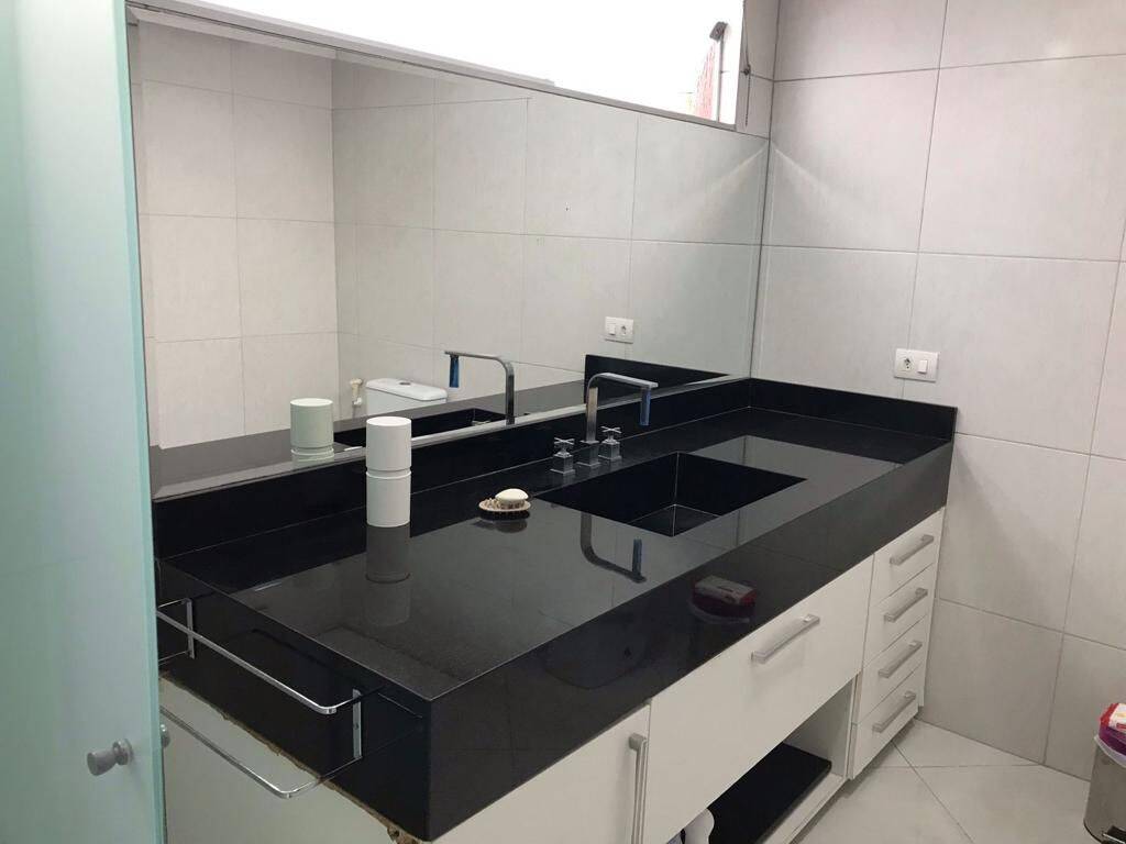 Casa, 3 quartos, 269 m² - Foto 34