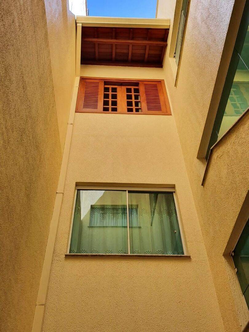 Sobrado, 3 quartos, 276 m² - Foto 11