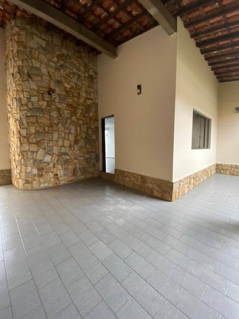 Casa, 3 quartos, 240 m² - Foto 3
