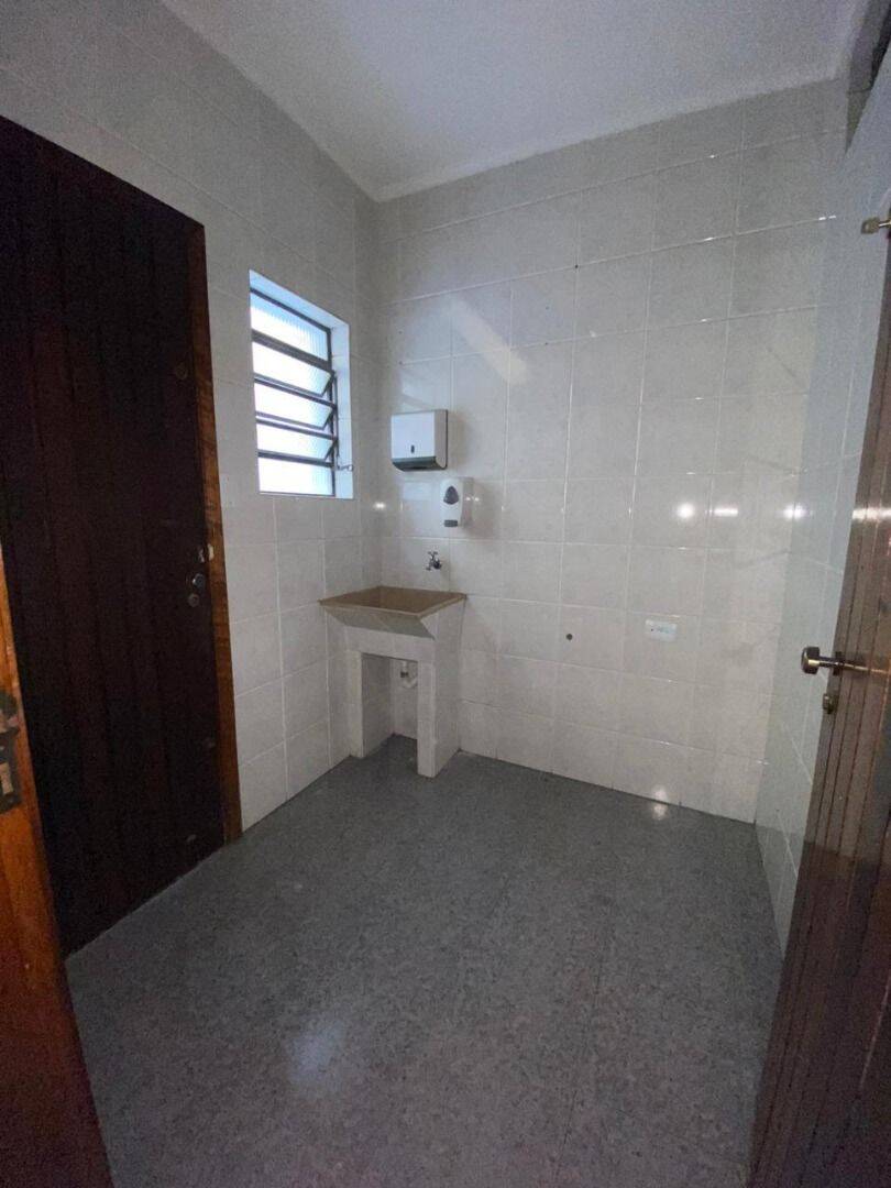 Casa, 3 quartos, 240 m² - Foto 13