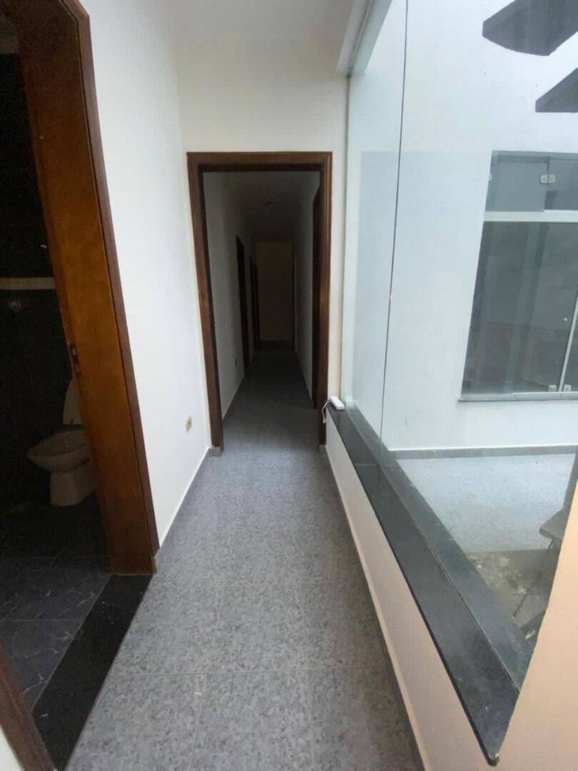 Casa, 3 quartos, 240 m² - Foto 17