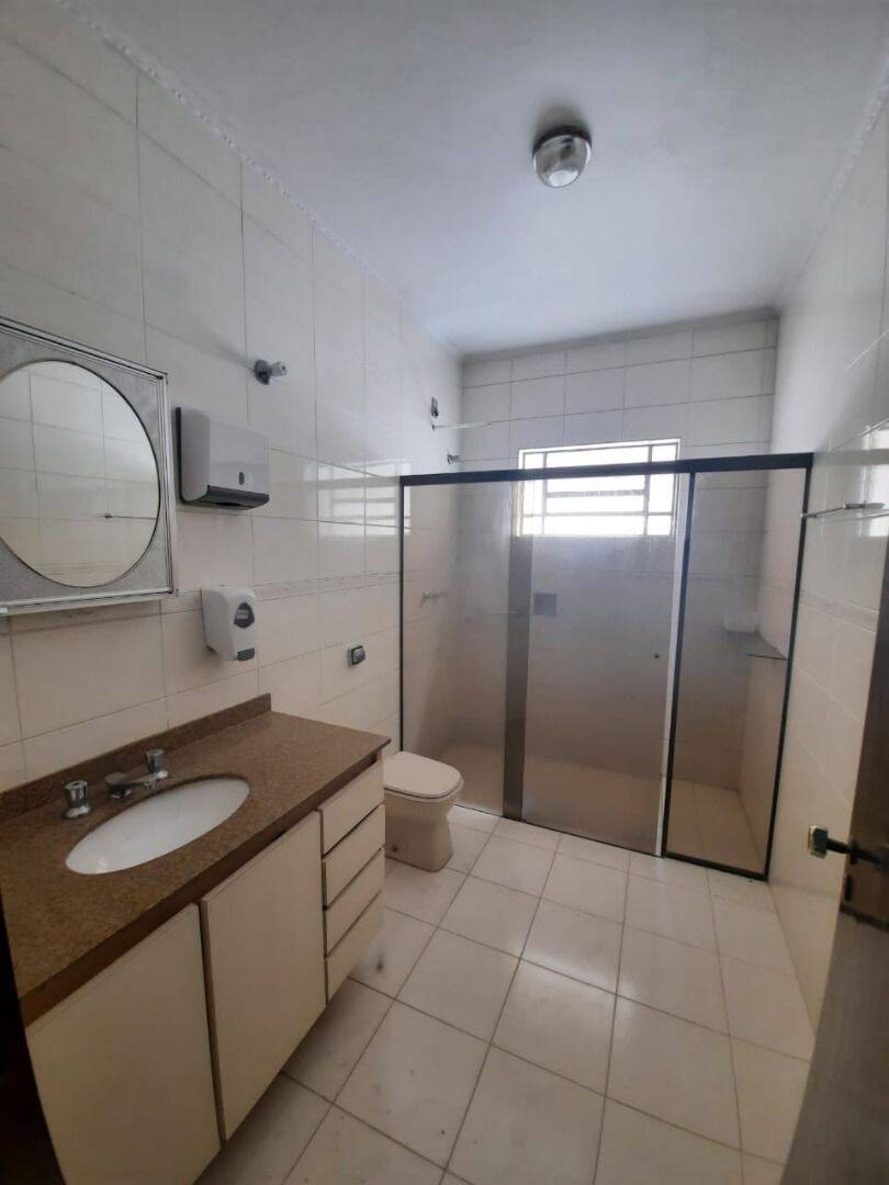 Casa, 3 quartos, 240 m² - Foto 19