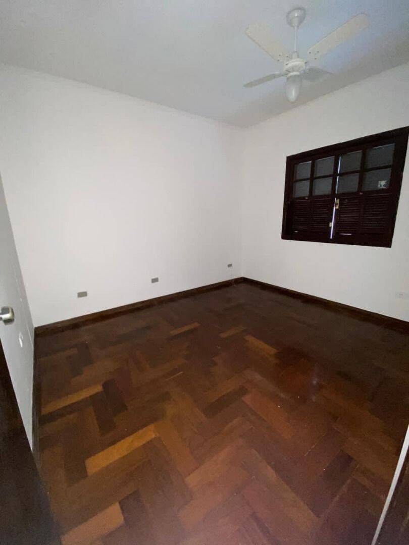Casa, 3 quartos, 240 m² - Foto 20