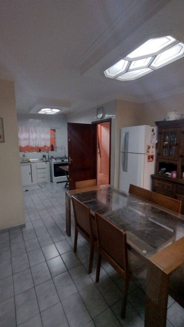 Sobrado, 4 quartos, 195 m² - Foto 8