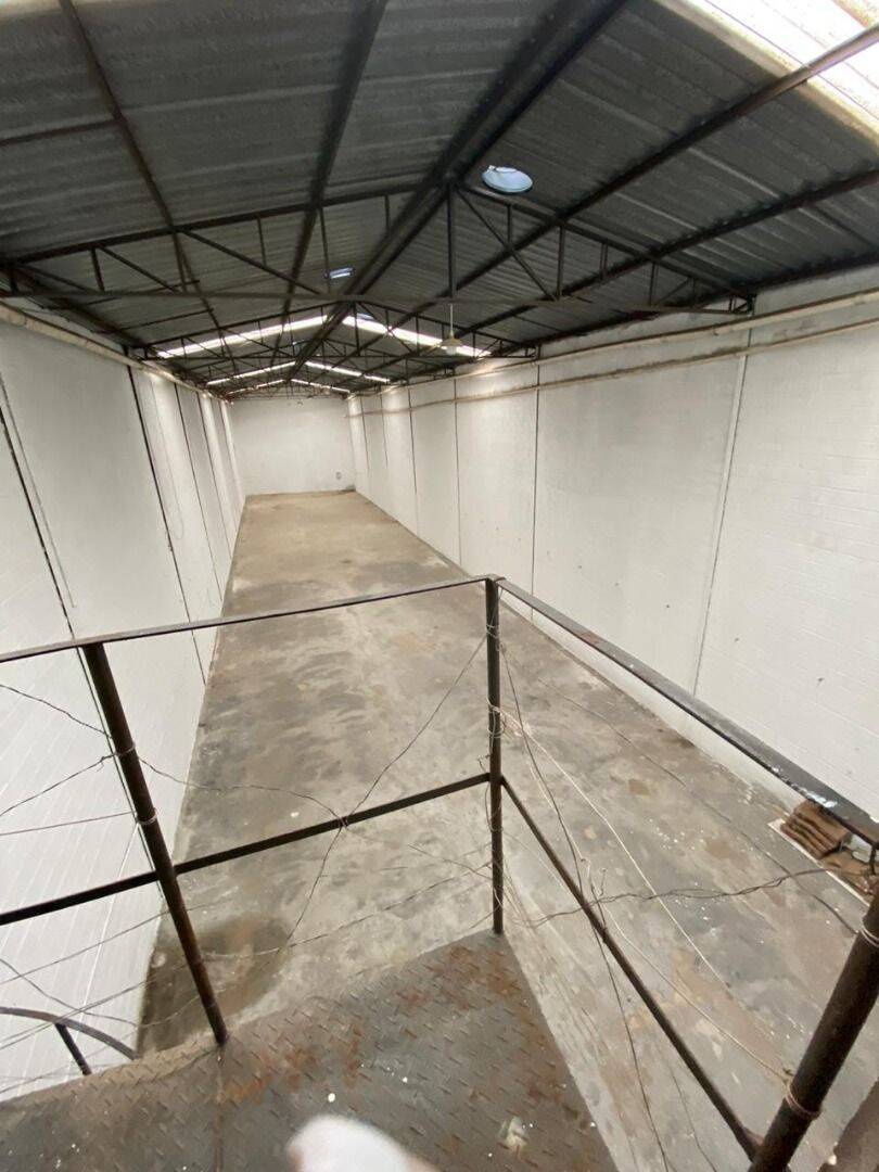 Depósito-Galpão, 715 m² - Foto 11