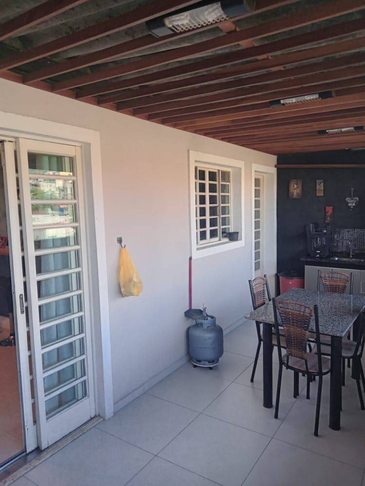 Casa, 3 quartos, 224 m² - Foto 15