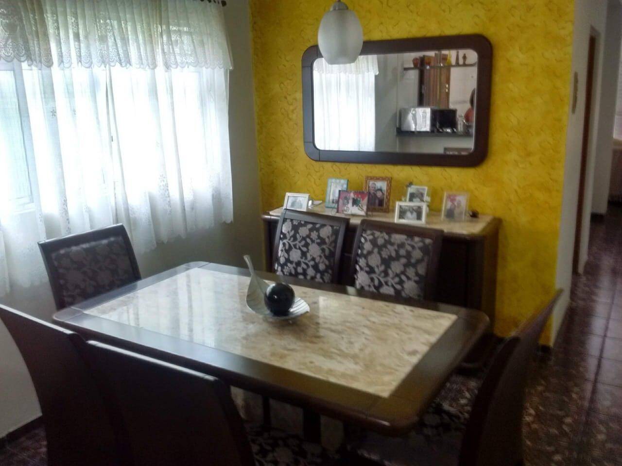 Sobrado, 3 quartos, 215 m² - Foto 2