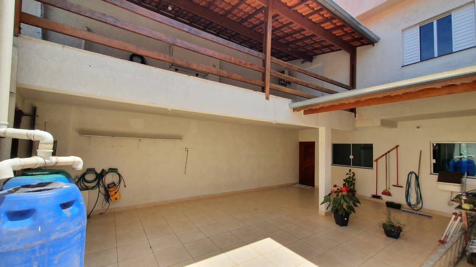 Casa, 2 quartos, 76 m² - Foto 1