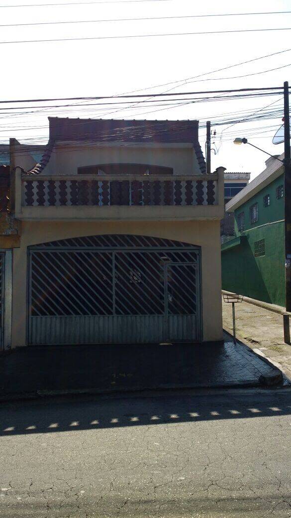 Sobrado, 3 quartos, 179 m² - Foto 2
