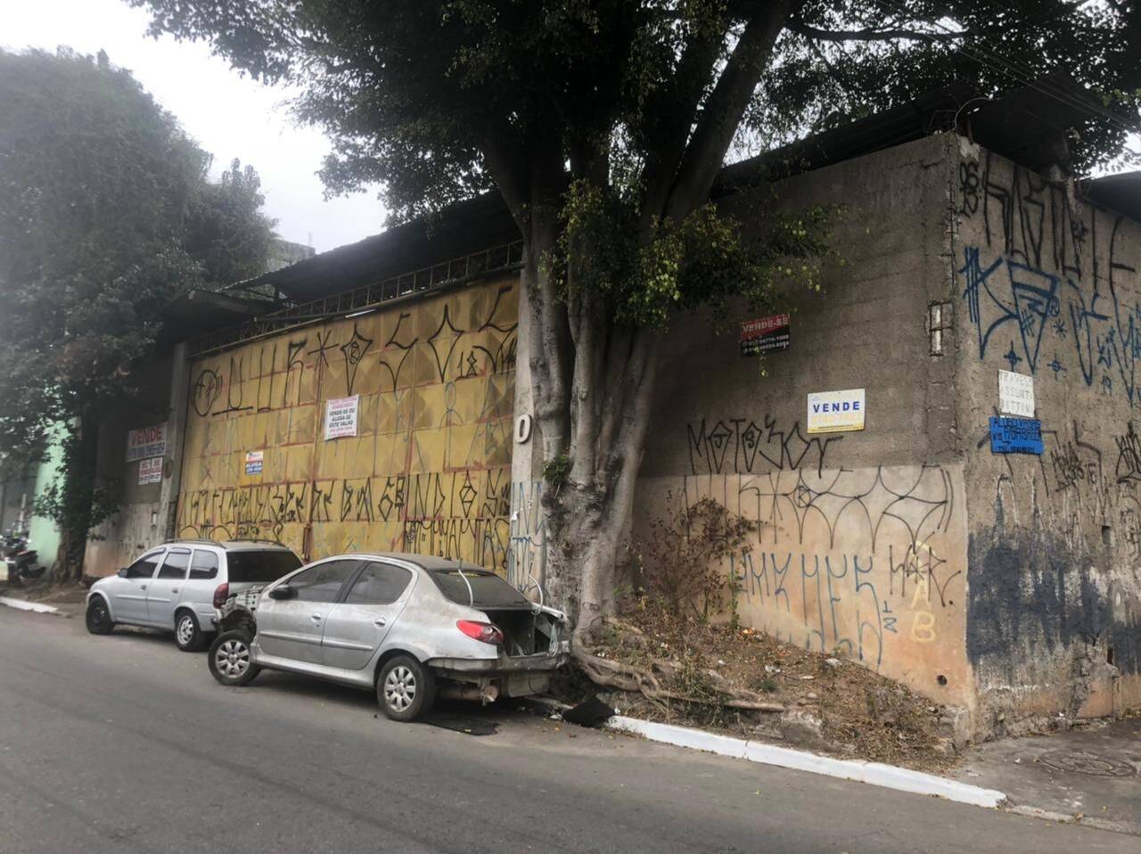 Loja-Salão, 756 m² - Foto 1